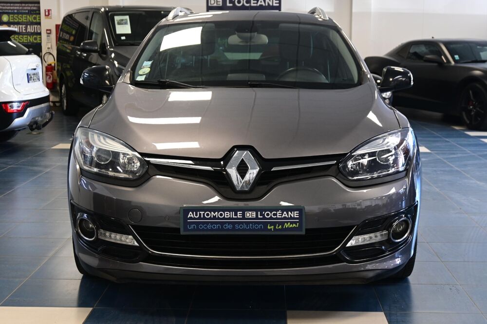 M&eacute;gane III Estate Estate III 1.5 dCi 110 FAP Energy eco2 Bose 2014 occasion 72650 Saint-Saturnin