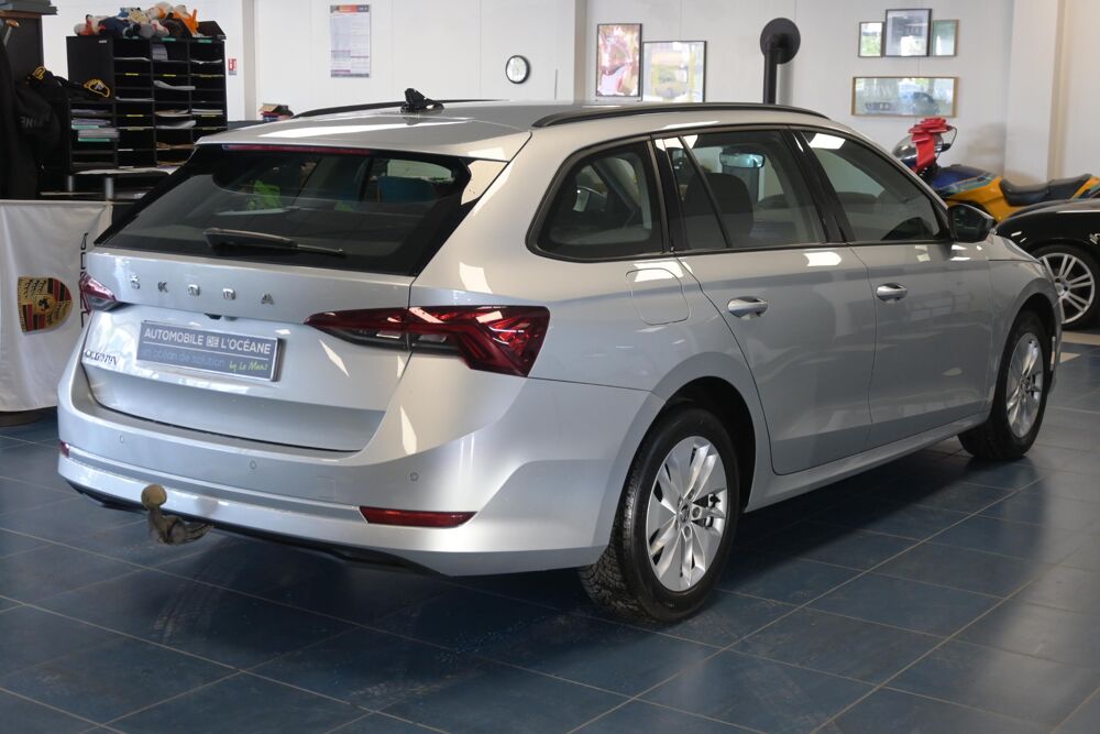 Octavia 2.0 TDI 150 ch DSG7 Business 2022 occasion 72650 Saint-Saturnin