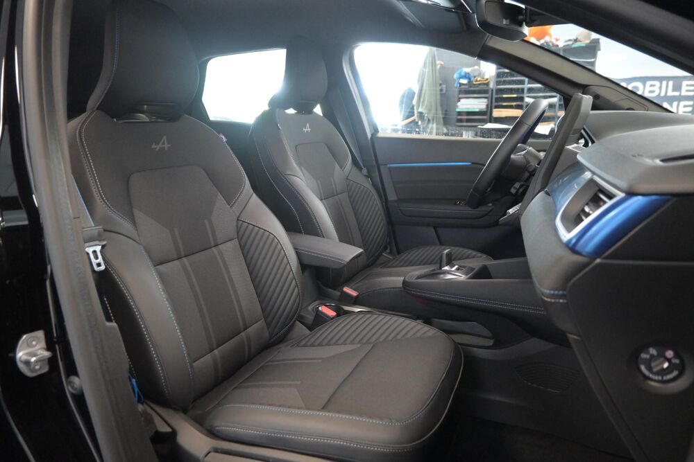 Symbioz E-Tech full hybrid 160 ch Esprit Alpine 2026 occasion 72650 Saint-Saturnin