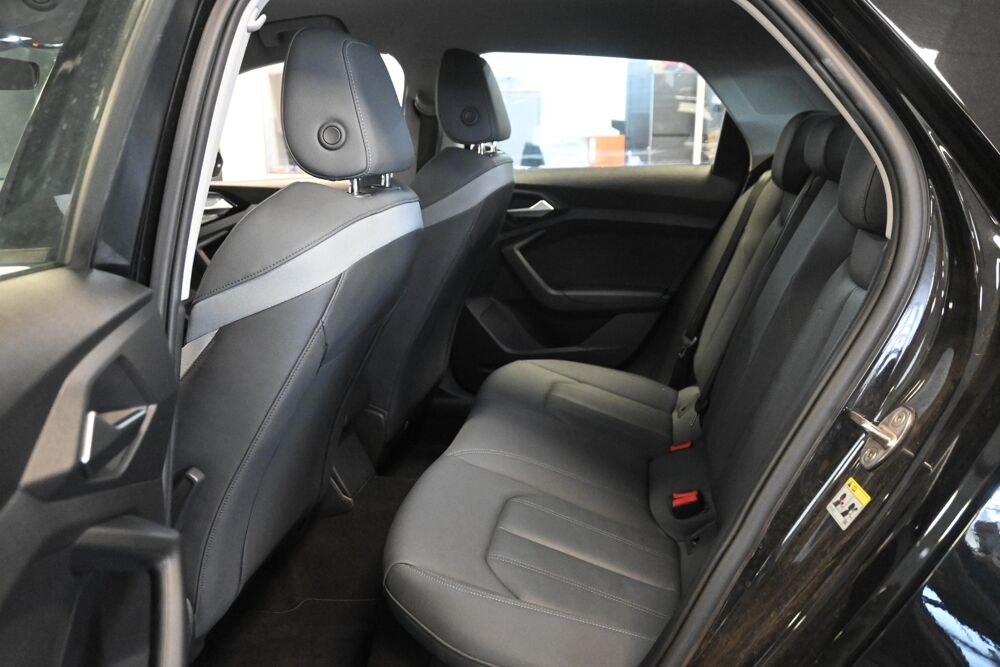 A1 35 TFSI 150 ch S tronic 7 Design Luxe 2026 occasion 72650 Saint-Saturnin