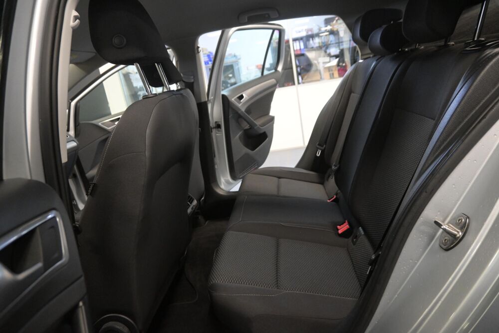 Golf 1.0 TSI 85 BVM5 Trendline 2018 occasion 72650 Saint-Saturnin
