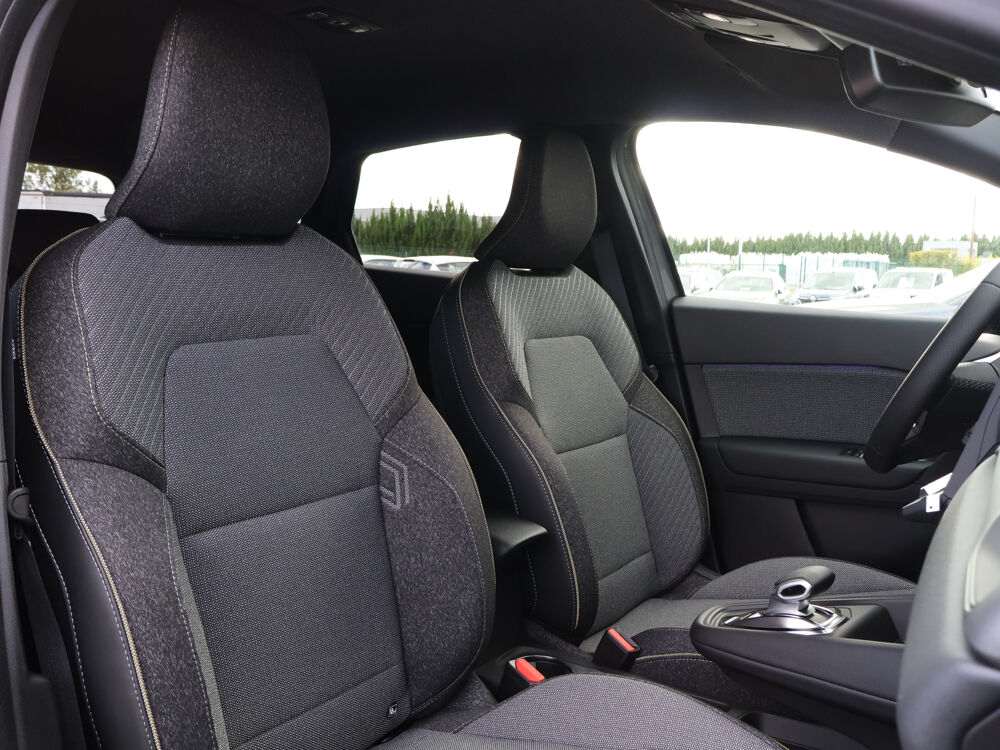 Captur E-Tech full hybrid 145 ch Techno 2025 occasion 77680 Roissy-en-Brie