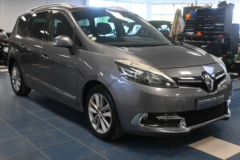 Grand Sc&eacute;nic III dCi 110 FAP eco2 Initiale EDC 7 pl 2014 occasion 72650 Saint-Saturnin