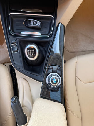 S&eacute;rie 3 318d xDrive 143 ch Luxury + Toit Ouvrant 2015 occasion 50300 MARCEY-LES-GREVES