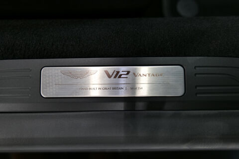 Vantage V12 VANTAGE ROADSTER 54 OF 254 FULL OPTIONS / CARBONE / SIEG 2023 occasion 69008 LYON 8EME