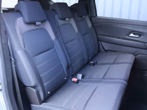 Jogger Hybrid 140 7 places GSR2 Expression 2026 occasion 77680 Roissy-en-Brie