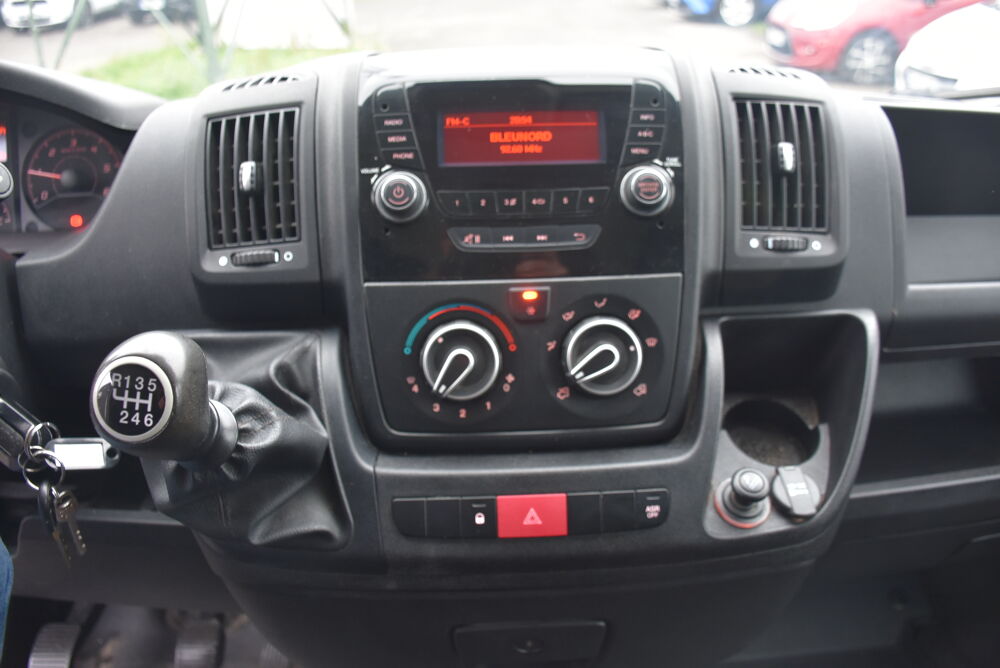 Boxer TOLE 330 L2H2 BLUEHDI 110 PRO 2019 occasion 59240 Dunkerque