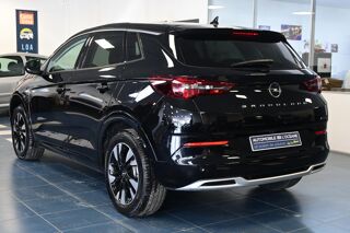 Grandland Hybrid 225 ch BVA8 Elegance Business 2023 occasion 72650 Saint-Saturnin