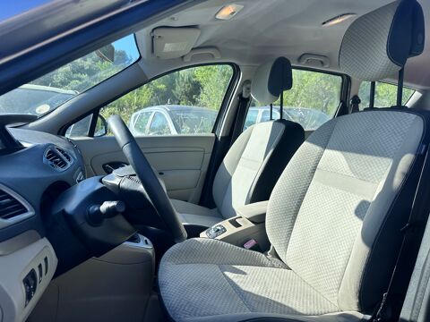 Grand Sc&eacute;nic III dCi 130 FAP Bose Euro 5 7 pl 2011 occasion 34090 Montpellier