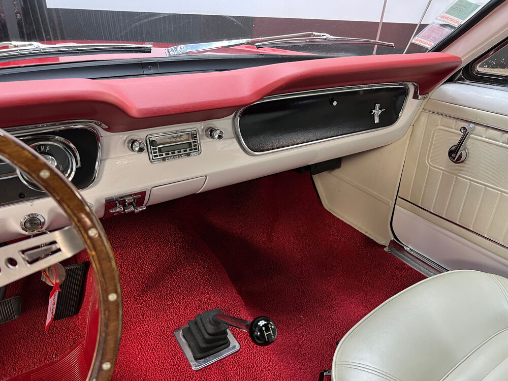 Mustang 289 CI 1965 occasion 27120 PACY-SUR-EURE