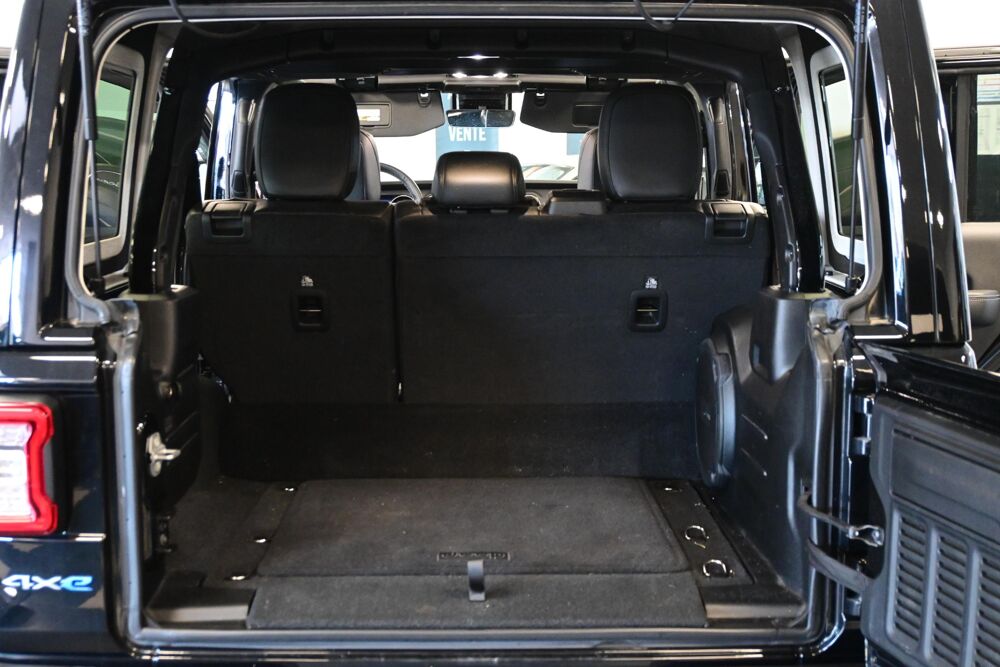 Wrangler Unlimited 4xe 2.0 l T 380 ch PHEV 4x4 BVA8 Overland 2022 occasion 72650 Saint-Saturnin