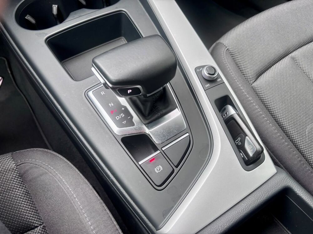 A4 30 TDI 136 S Tronic 7 - 5P Business 2020 occasion 44880 Sautron