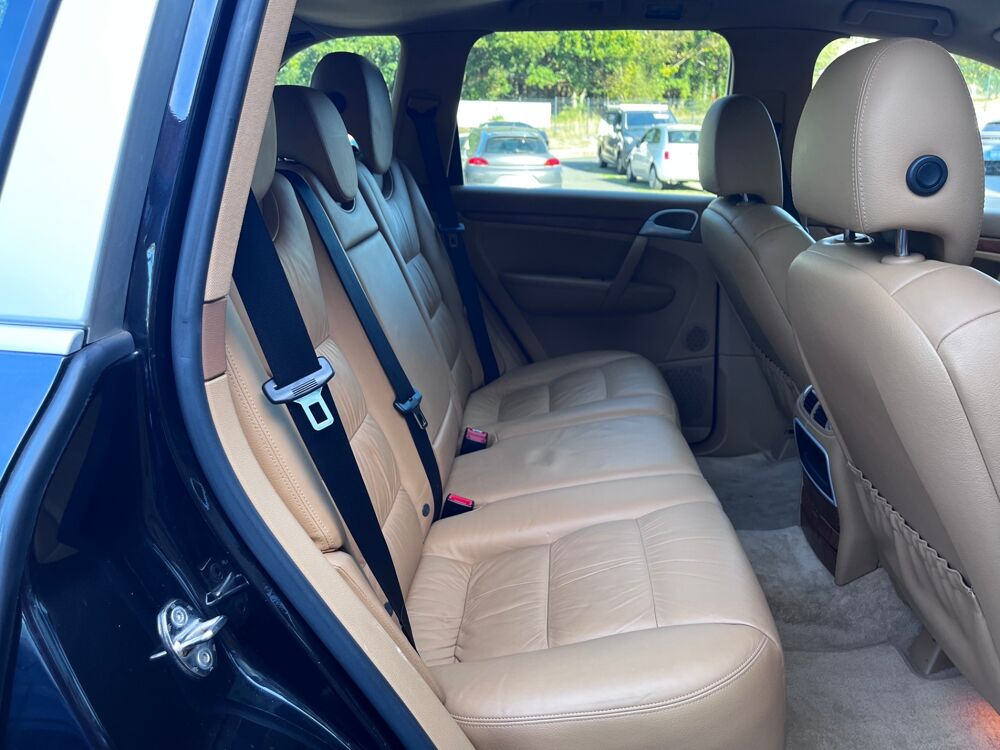 Cayenne 4.5 V8 - 340 S Tiptronic S - Equip&eacute; E85 2005 occasion 44470 Carquefou