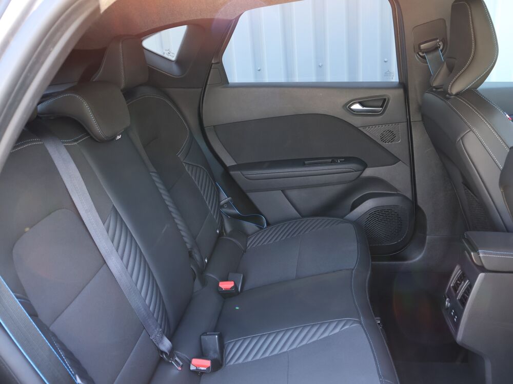 Captur E-Tech full hybrid 145 ch esprit Alpine 2025 occasion 77680 Roissy-en-Brie