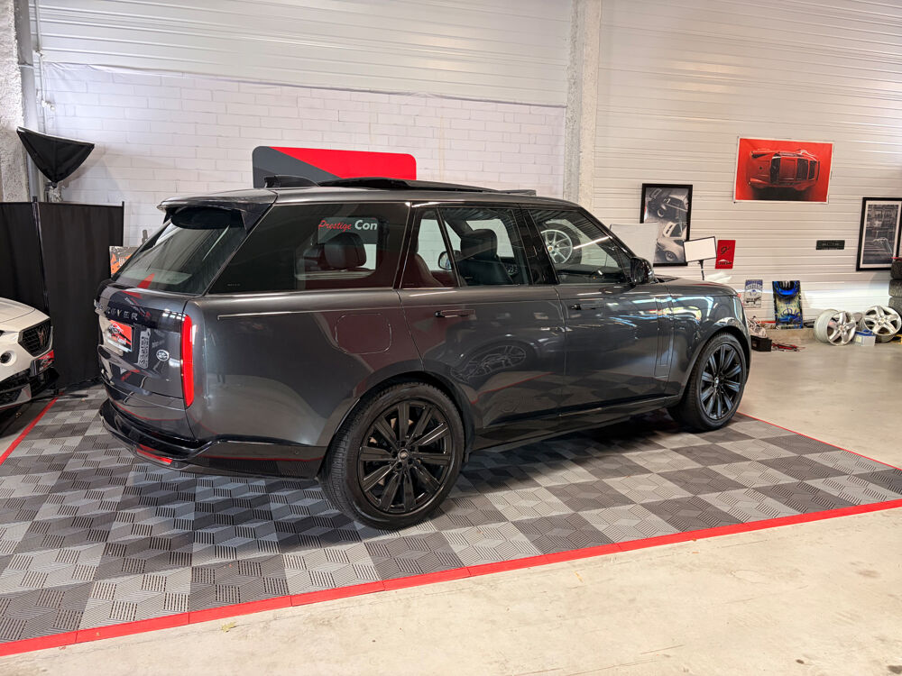 Range Rover HSE SWB P440e PHEV AWD L460// ENTRETIEN LAND ROVER// PREMIER 2023 occasion 44470 Carquefou