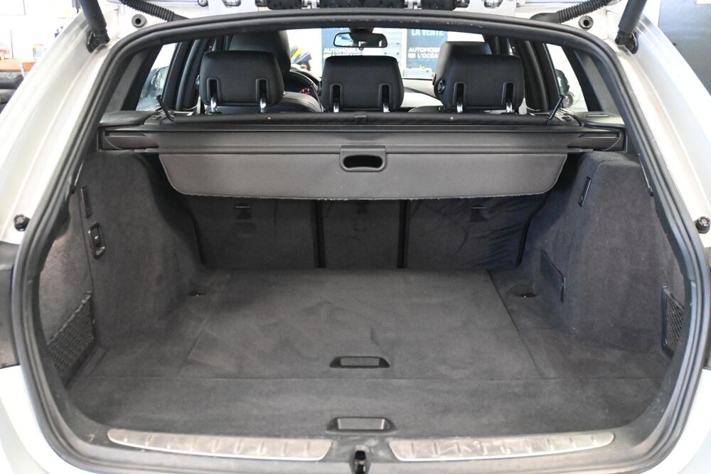 S&eacute;rie 3 Touring 330d xDrive 258 ch BVA8 M Sport Ultimate 2019 occasion 72650 Saint-Saturnin