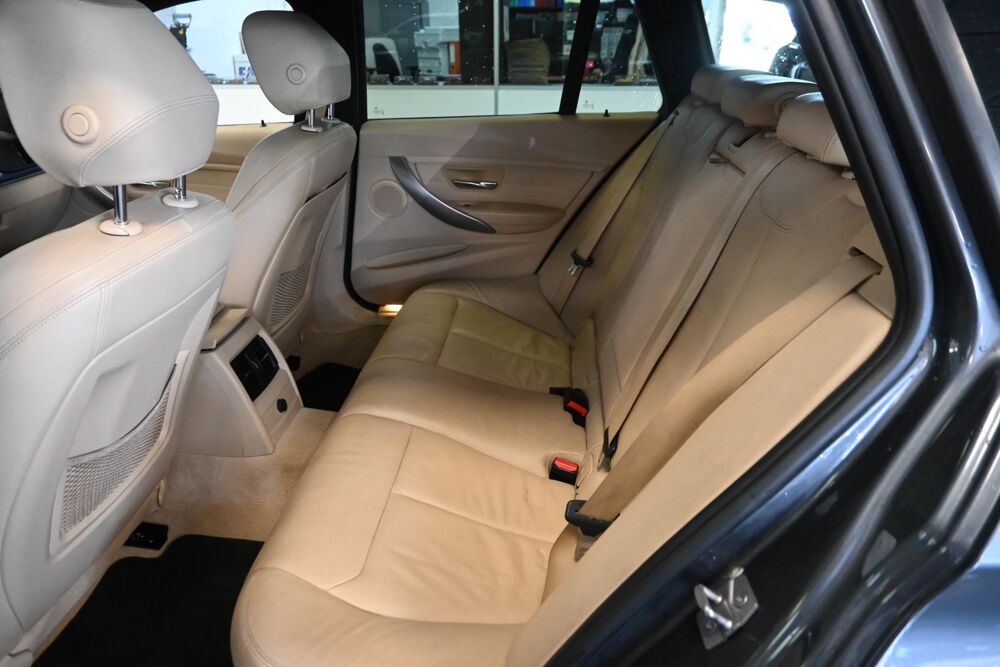 S&eacute;rie 3 Touring 320d 184 ch M Sport A 2013 occasion 72650 Saint-Saturnin