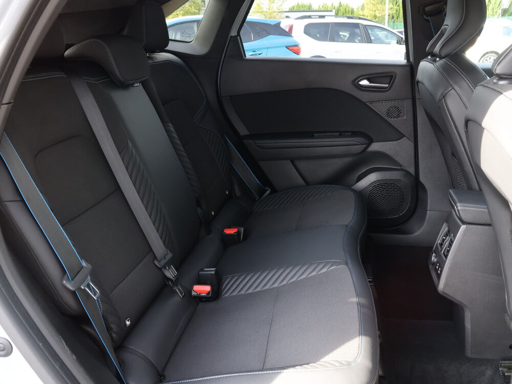 Symbioz E-Tech full hybrid 145 Esprit Alpine 2025 occasion 77680 Roissy-en-Brie