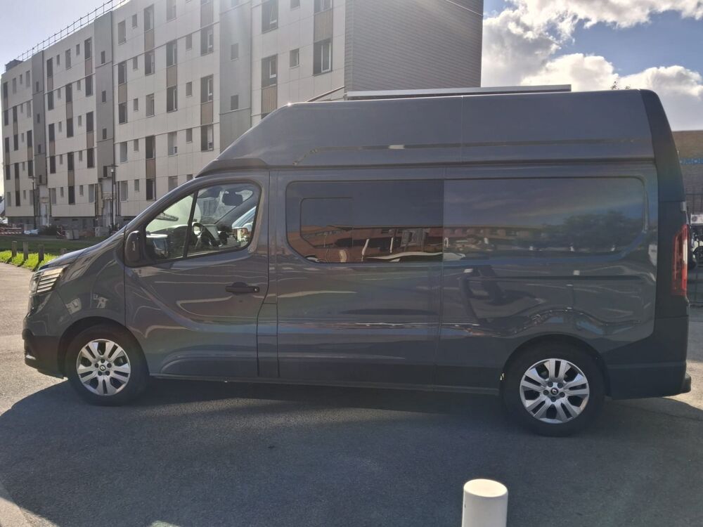Trafic FGN L2H2 3000 KG BLUE DCI 170 GRAND CONFORT 2023 occasion 59240 Dunkerque