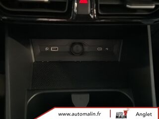 MG3 1.5 L Hybrid+ 195 ch Luxury 2026 occasion 64600 Anglet