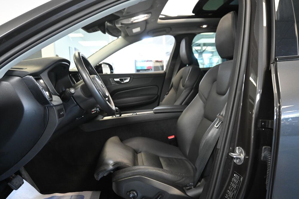 XC60 T6 AWD Hybride rechargeable 253 ch+145 ch Geartronic 8 Plus 2025 occasion 72650 Saint-Saturnin