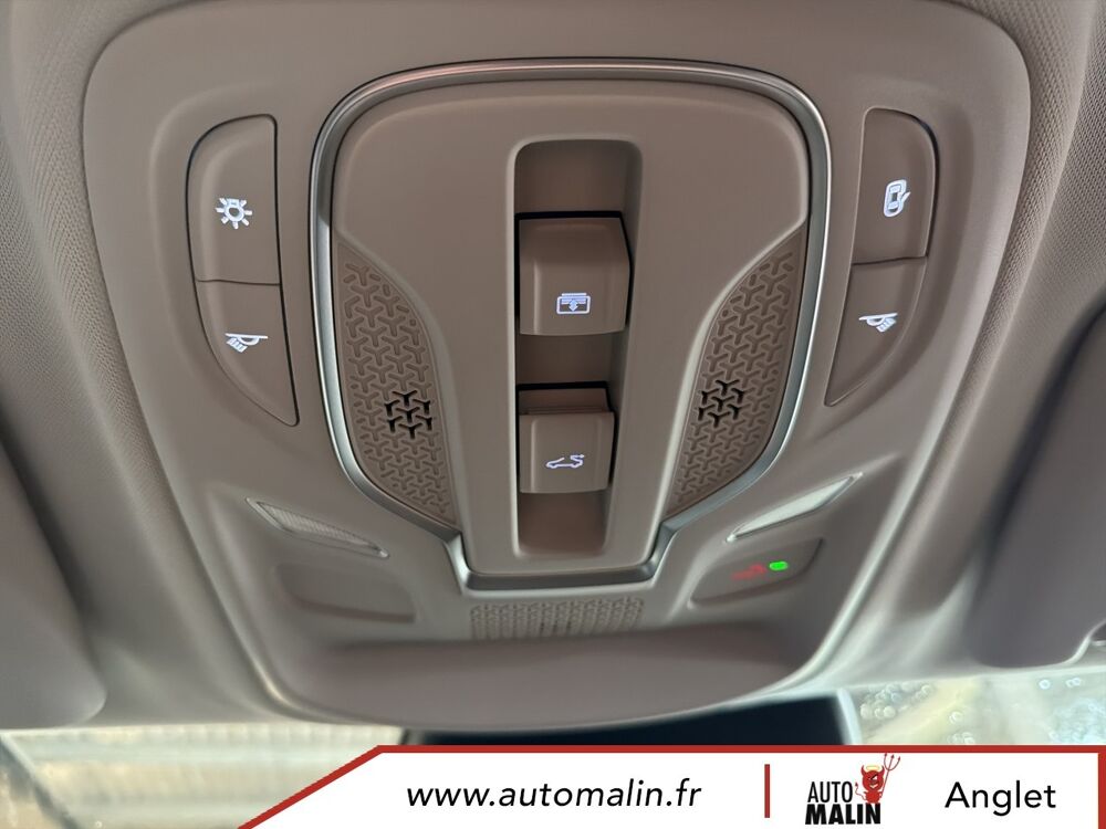 MG.ZS 1.5 L Hybrid+ 197 ch Luxury 2026 occasion 64600 Anglet
