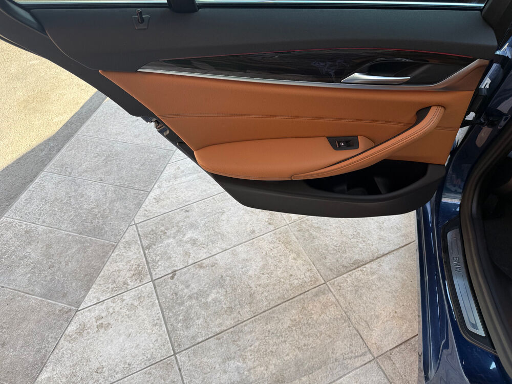 S&eacute;rie 5 Touring 518d TwinPower Turbo 150 ch BVA8 Business Design 2021 occasion 50300 MARCEY-LES-GREVES