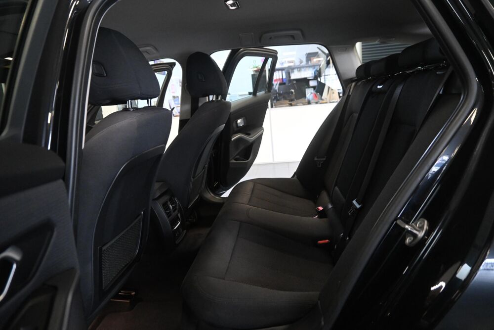 S&eacute;rie 3 Touring 318d 150 ch BVA8 Lounge Plus 2020 occasion 72650 Saint-Saturnin