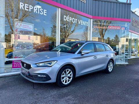 Seat Leon 1.0 eTSI 110 DSG7 Style Business 2022 occasion Sautron 44880