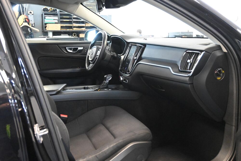 V60 D3 150 ch Geartronic 8 Business Executive 2021 occasion 72650 Saint-Saturnin