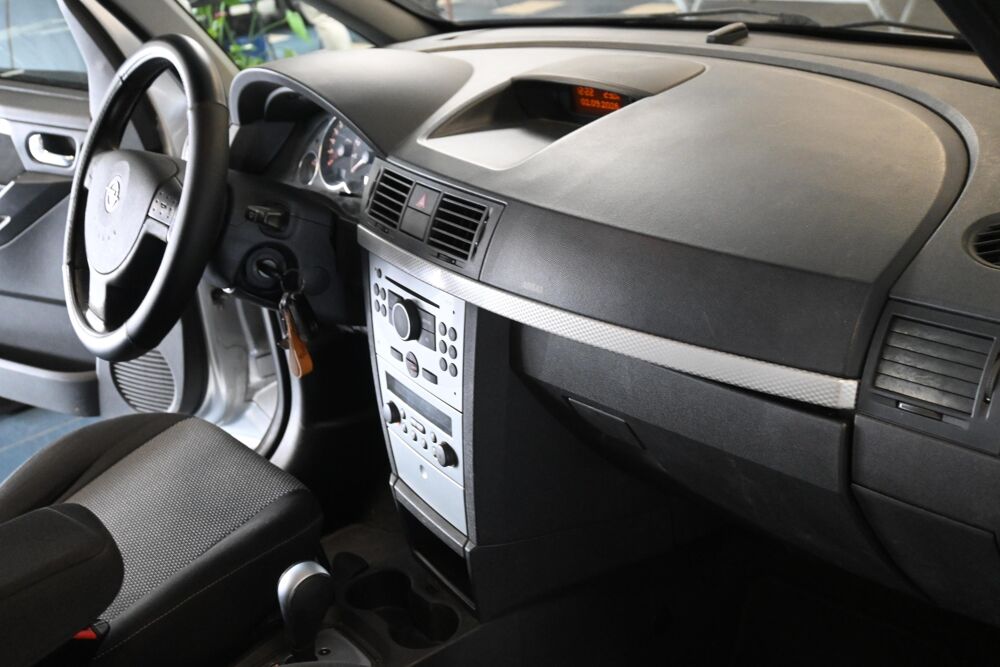 Meriva 1.6i Ecotec Cosmo Easytronic 2026 occasion 72650 Saint-Saturnin