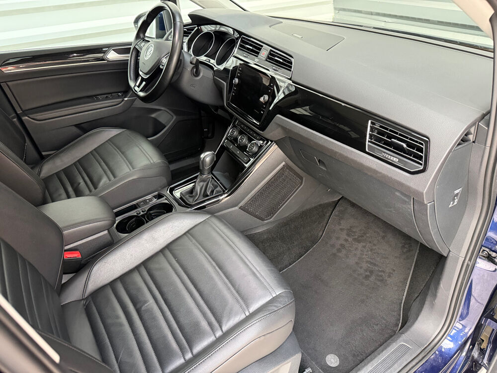Touran 1.5 TSI EVO 150 DSG7 7pl Carat / Toit Ouvrant/Cuir/Cam&eacute;ra/At 2020 occasion 50300 MARCEY-LES-GREVES