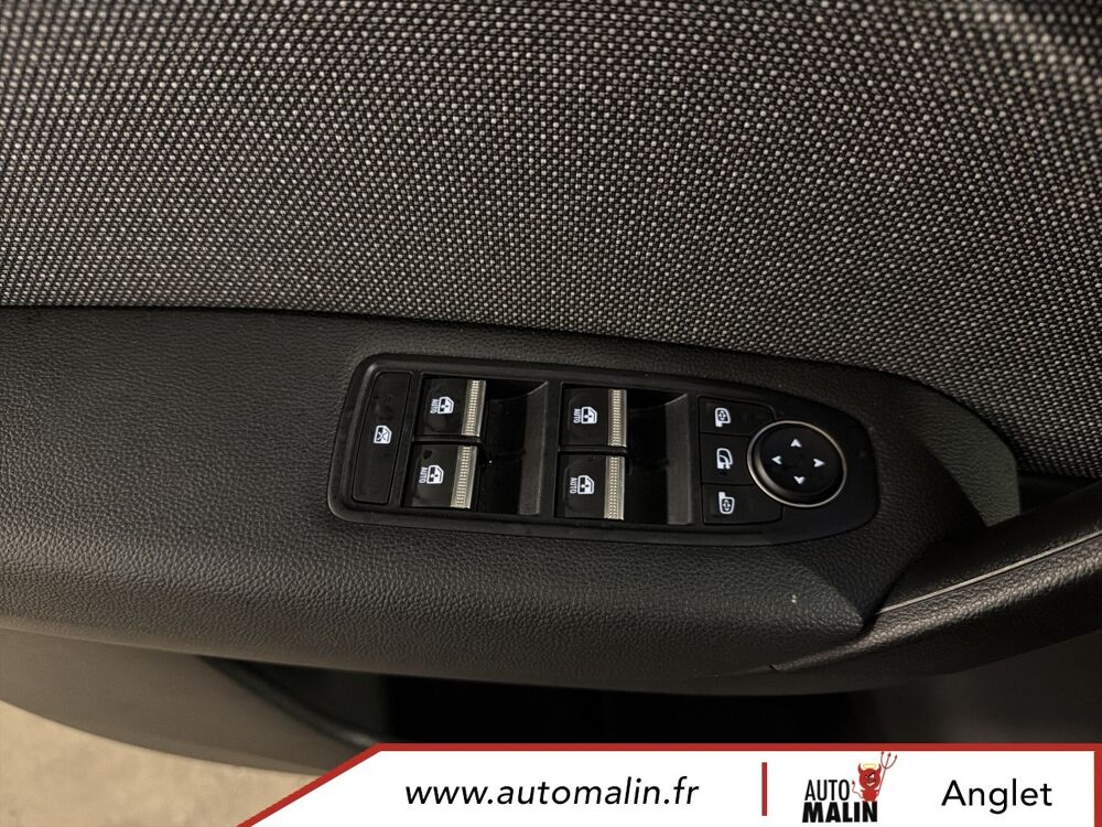 Captur E-Tech full hybrid 160 ch Techno 2026 occasion 64600 Anglet