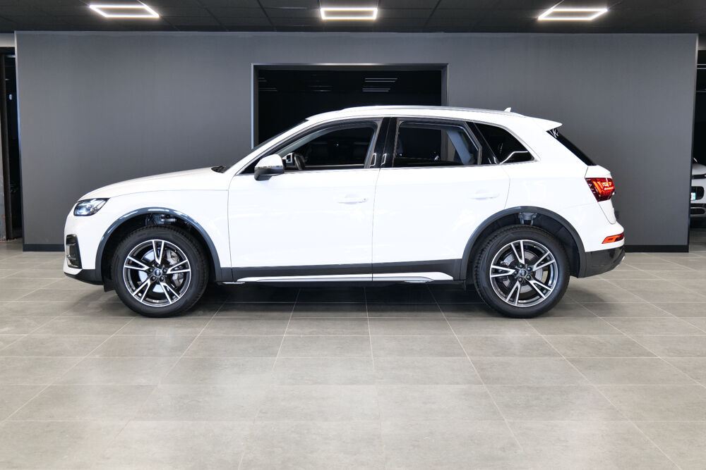 Q5 40 TDI 204 S TRONIC 7 QUATTRO AVUS 1&deg;MAIN / TVA RECUPERABLE 2023 occasion 69008 LYON 8EME