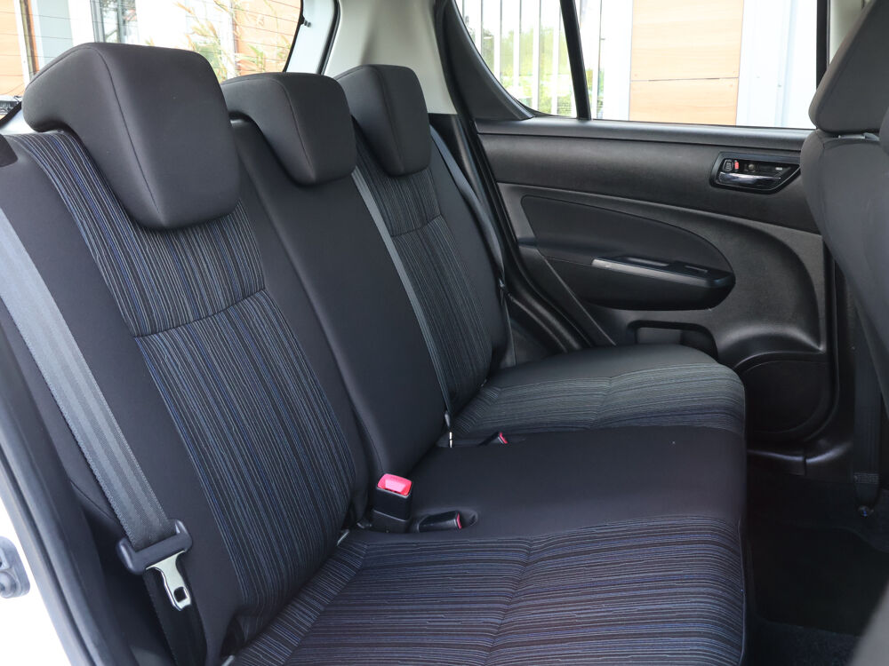 Swift 1.2 VVT 4x4 Privilege 2015 occasion 77680 Roissy-en-Brie