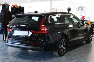 V60 B4 197 ch Geartronic 8 Start 2022 occasion 72650 Saint-Saturnin