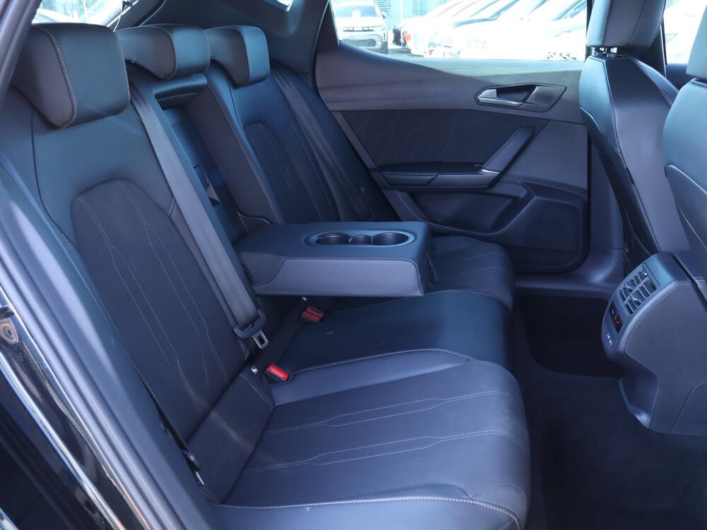Leon eHybrid 204 ch DSG6 V 2025 occasion 77680 Roissy-en-Brie