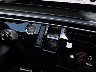 5008 Hybrid 145 ch e-DCS6 GT Exclusive 2026 occasion 77680 Roissy-en-Brie