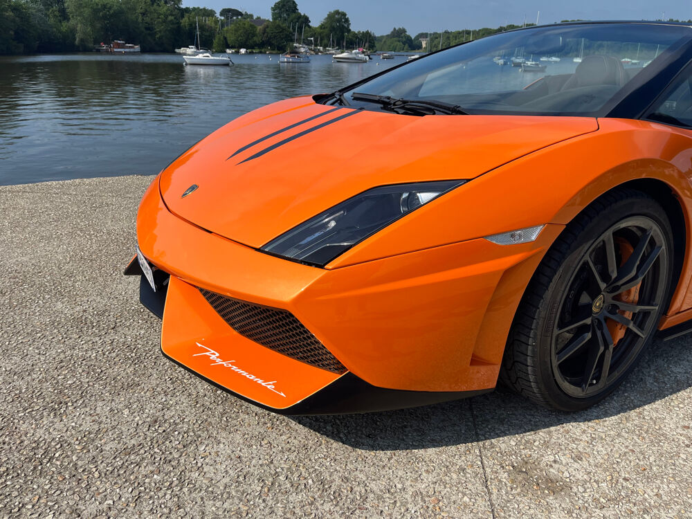 Gallardo 5.2 V10 LP 570-4 Performante Edizione Tecnica E-Gear 2014 occasion 44470 Carquefou