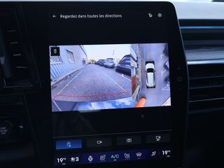 Espace full hybrid E-Tech 200 ch 7pl Iconic 2026 occasion 77680 Roissy-en-Brie