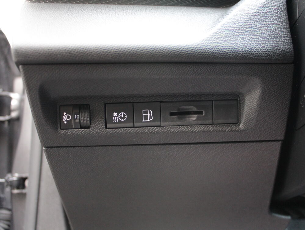 308 SW PHEV 180 e-EAT8 Active Pack 2022 occasion 77680 Roissy-en-Brie