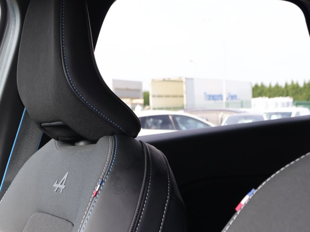 Symbioz E-Tech full hybrid 145 Esprit Alpine 2025 occasion 77680 Roissy-en-Brie