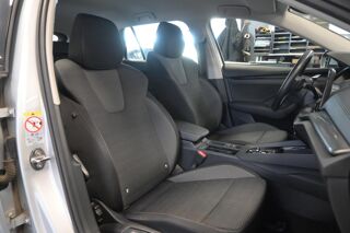Octavia 2.0 TDI 150 ch DSG7 Business 2022 occasion 72650 Saint-Saturnin