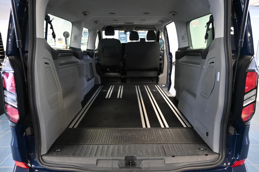 Tourneo VP 320 L2H1 2.0 EcoBlue 150 ch Titanium 2024 occasion 72650 Saint-Saturnin