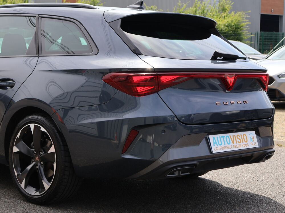 Leon 1.5 eTSI Hybrid 150 ch DSG7 V 2025 occasion 77680 Roissy-en-Brie