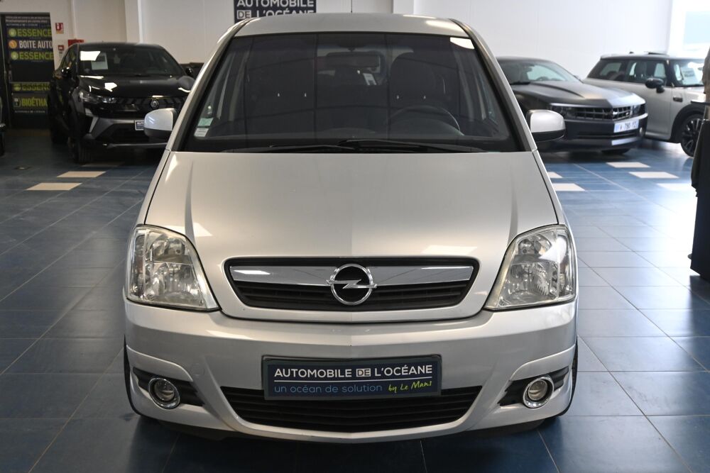 Meriva 1.6i Ecotec Cosmo Easytronic 2008 occasion 72650 Saint-Saturnin