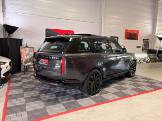 Range Rover HSE SWB P440e PHEV AWD L460// ENTRETIEN LAND ROVER// PREMIER 2023 occasion 44470 Carquefou