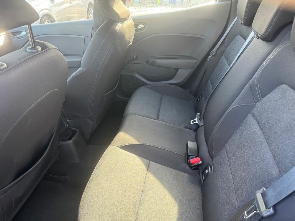 Clio V TCe 90 - 21N Business 2022 occasion 44800 Saint-Herblain