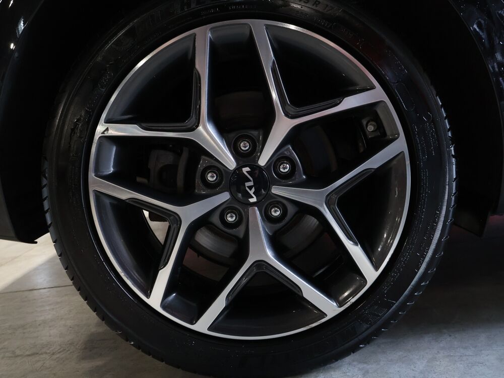 Ceed 1.5 T-GDi 160 ch DCT7 GT Line Business 2023 occasion 77680 Roissy-en-Brie