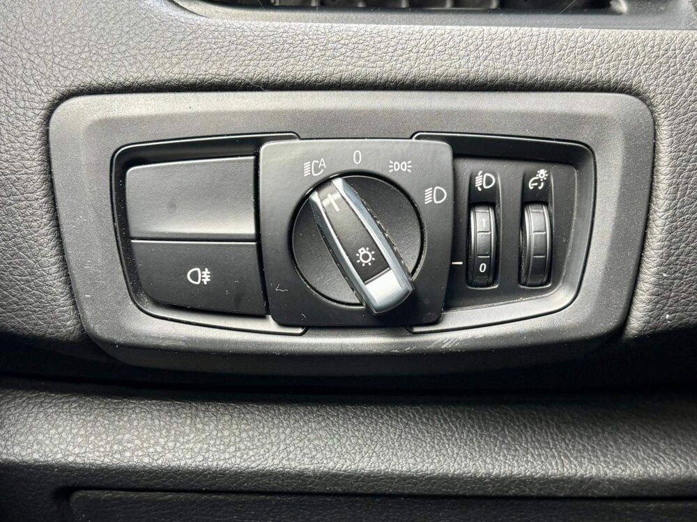 Serie 2 Active Tourer 225xe iPerformance 220 ch BVA6 Business Design 2021 occasion 44880 Sautron
